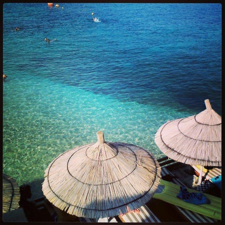 Hotel Moscopole Ksamil Exterior foto
